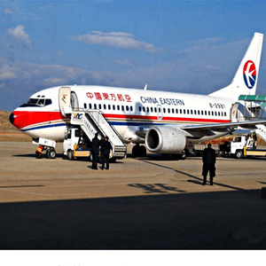 大水泊航空空运航空快运业稳步发展的原因是什么？